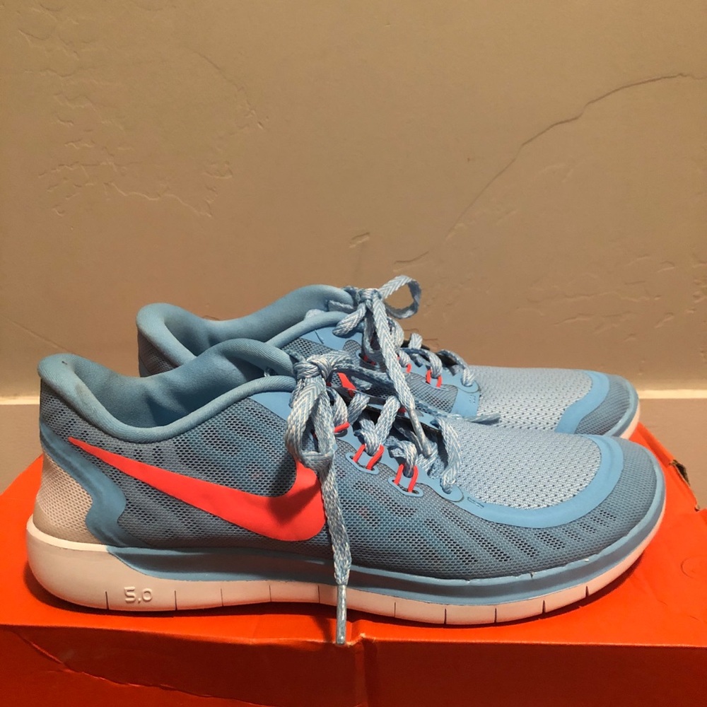 Nike Free 5.0 (GS) - size 6.5Y